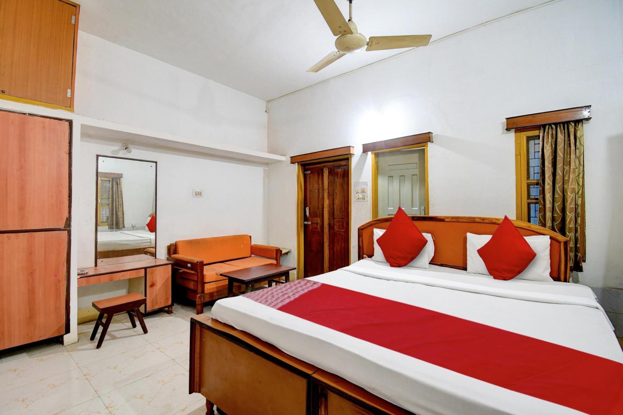 Hotel O Upasana Бхубанешвара Экстерьер фото